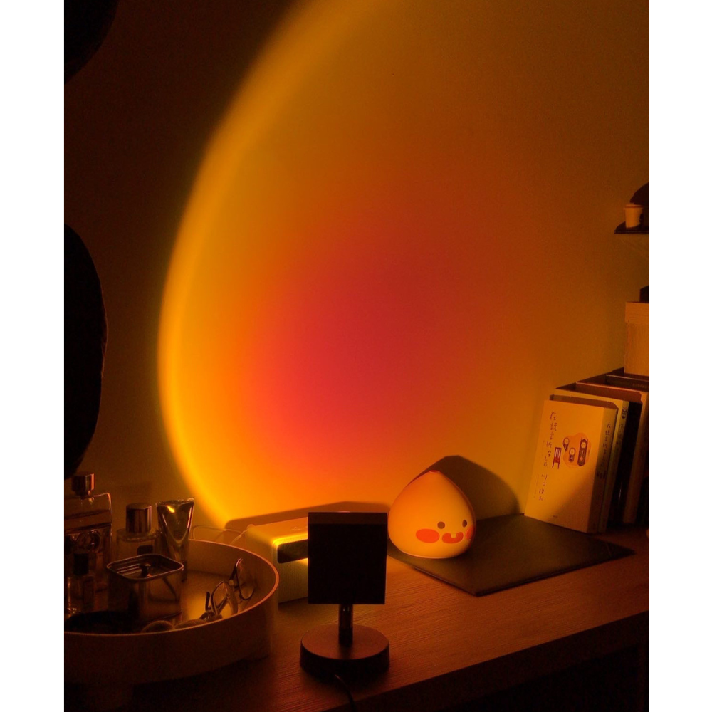 Modern Sunset Projector Lamp - Architectural Halo Mood Light for Photography