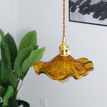 Petale Pendant