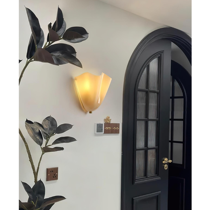 Modern Ruffled Glass Wall Sconce - Organic Blooming Flower Wall Lamp