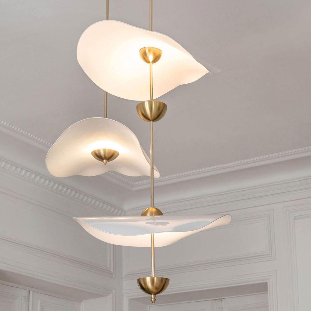 Modern Wavy Wing Pendant Light - Sculptural Floating Ribbon Hanging Lamp