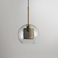 Sphere / 9.4" H x 9.4" Dia (24cm H x 24cm Dia)