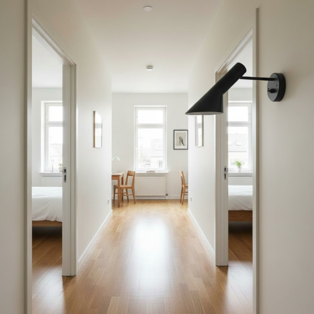 Modern Tapered Metal Wall Sconce - Nordic Asymmetrical Task Light