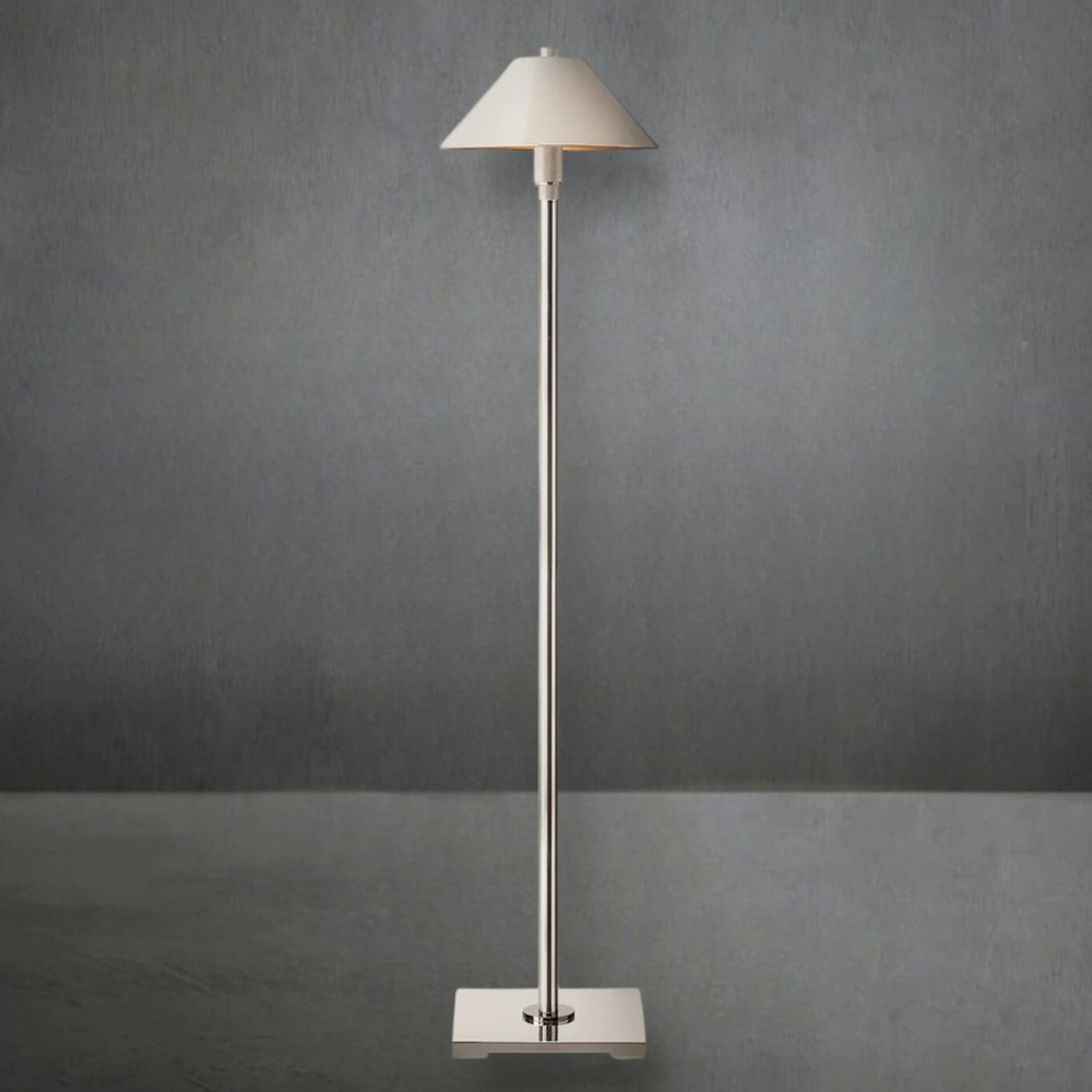 Adjustable floor lamp with Metal Slope Shade and Knurled Detailing - Architectural