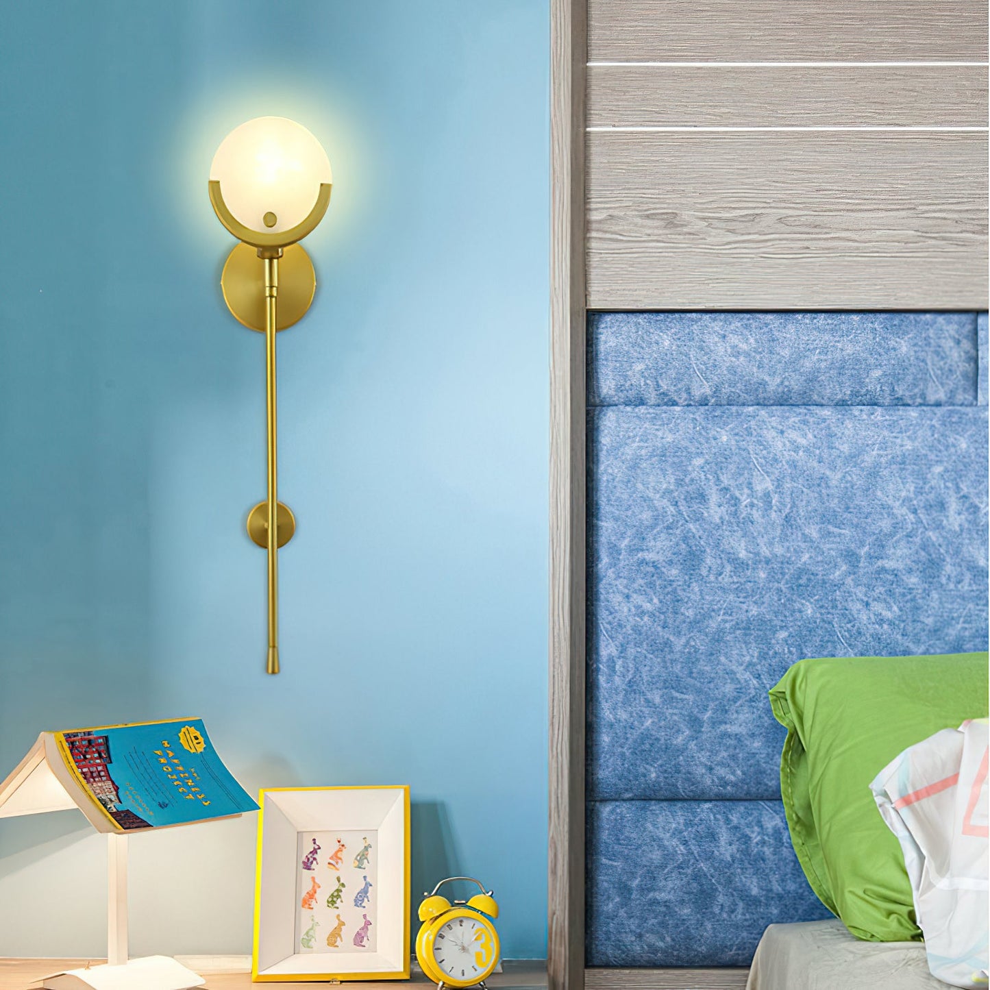Scepter Brass Wall Sconce