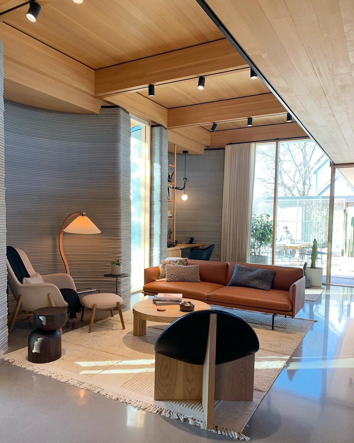 Shepherd Floor Lamp