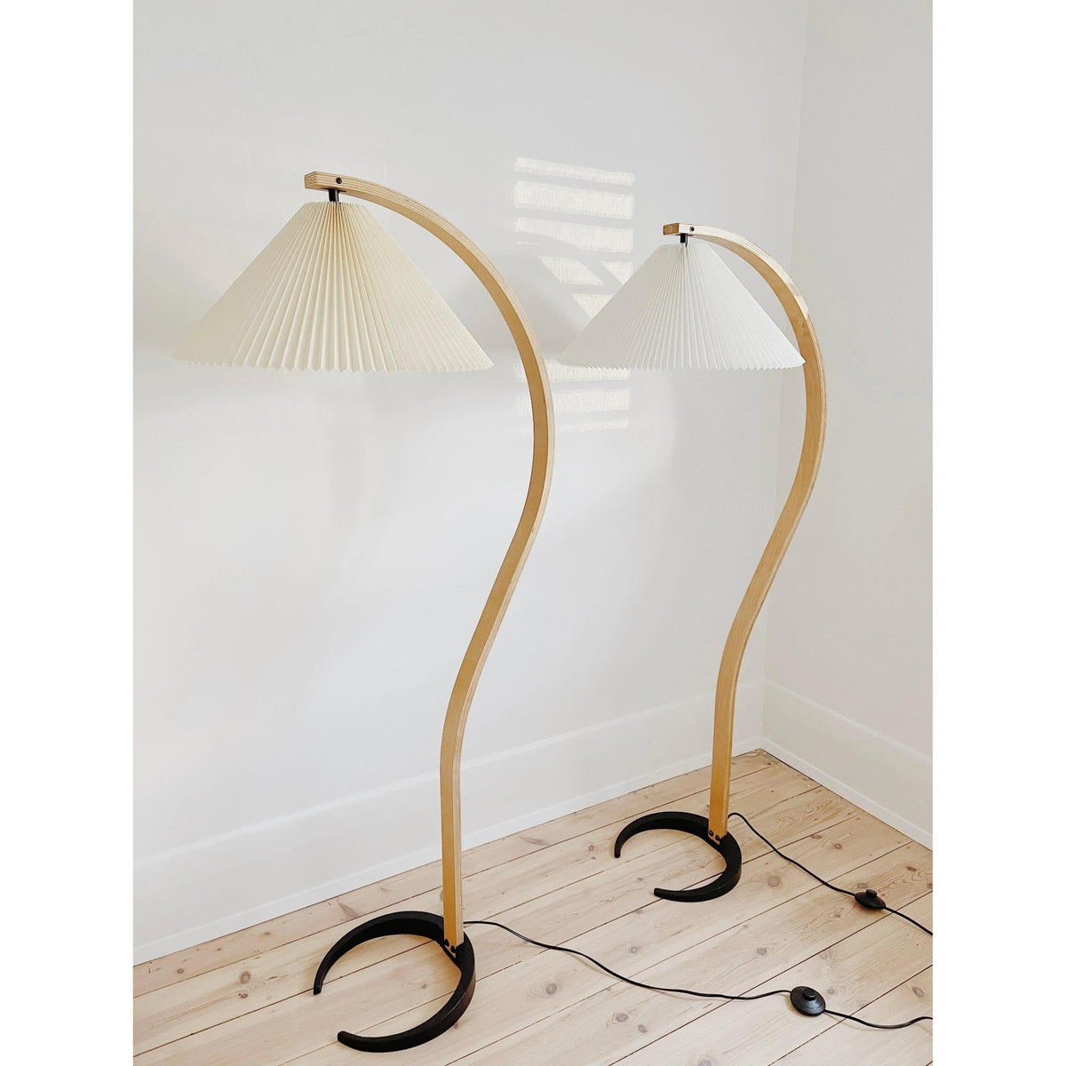 Shepherd Floor Lamp