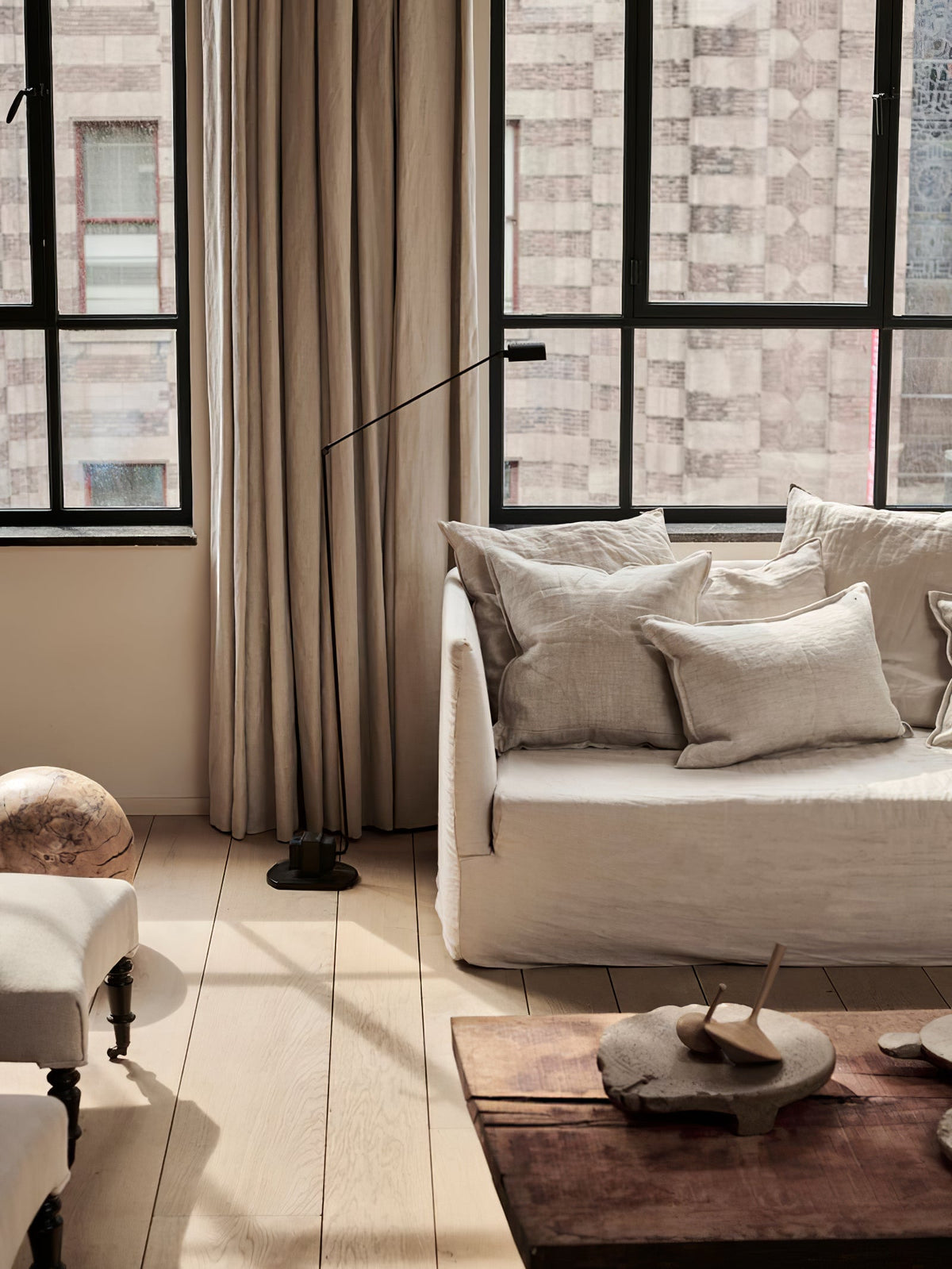 Scribe Floor Lamp