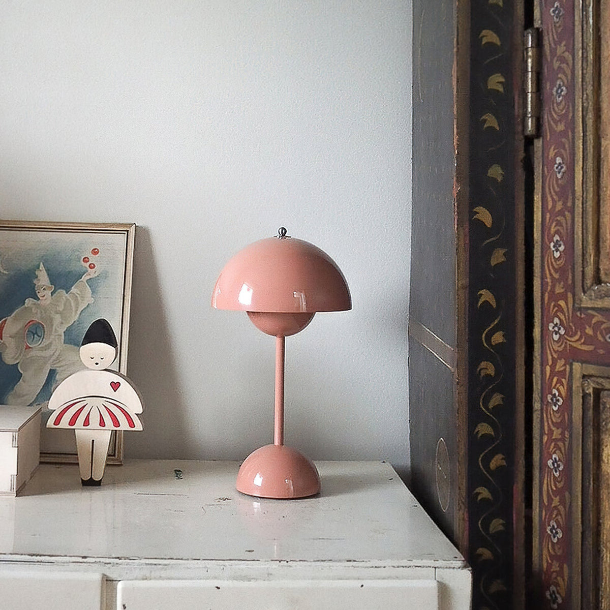 Duomo Portable Table Lamp