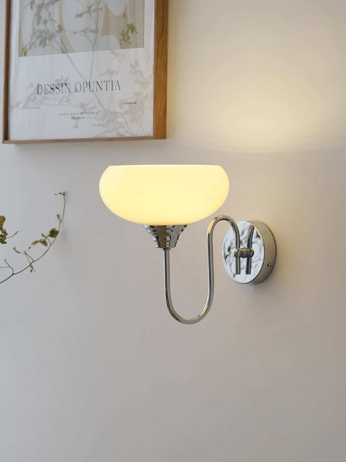 Aurore Brass Wall Sconce
