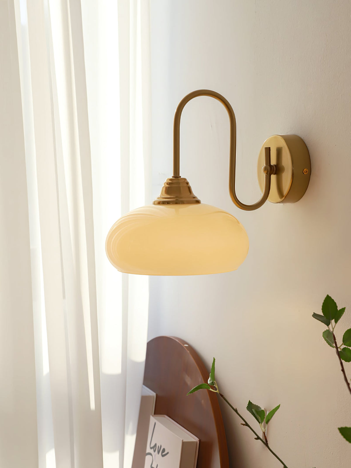 Aurore Brass Wall Sconce